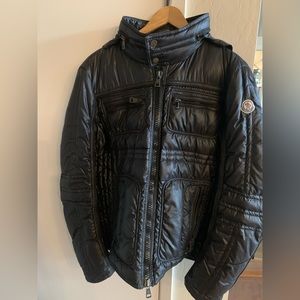 VGUC Women’s Moncler? Puffer Black Size L